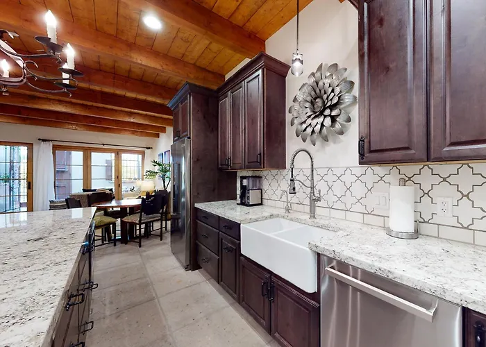 Menlo Magic Holiday home